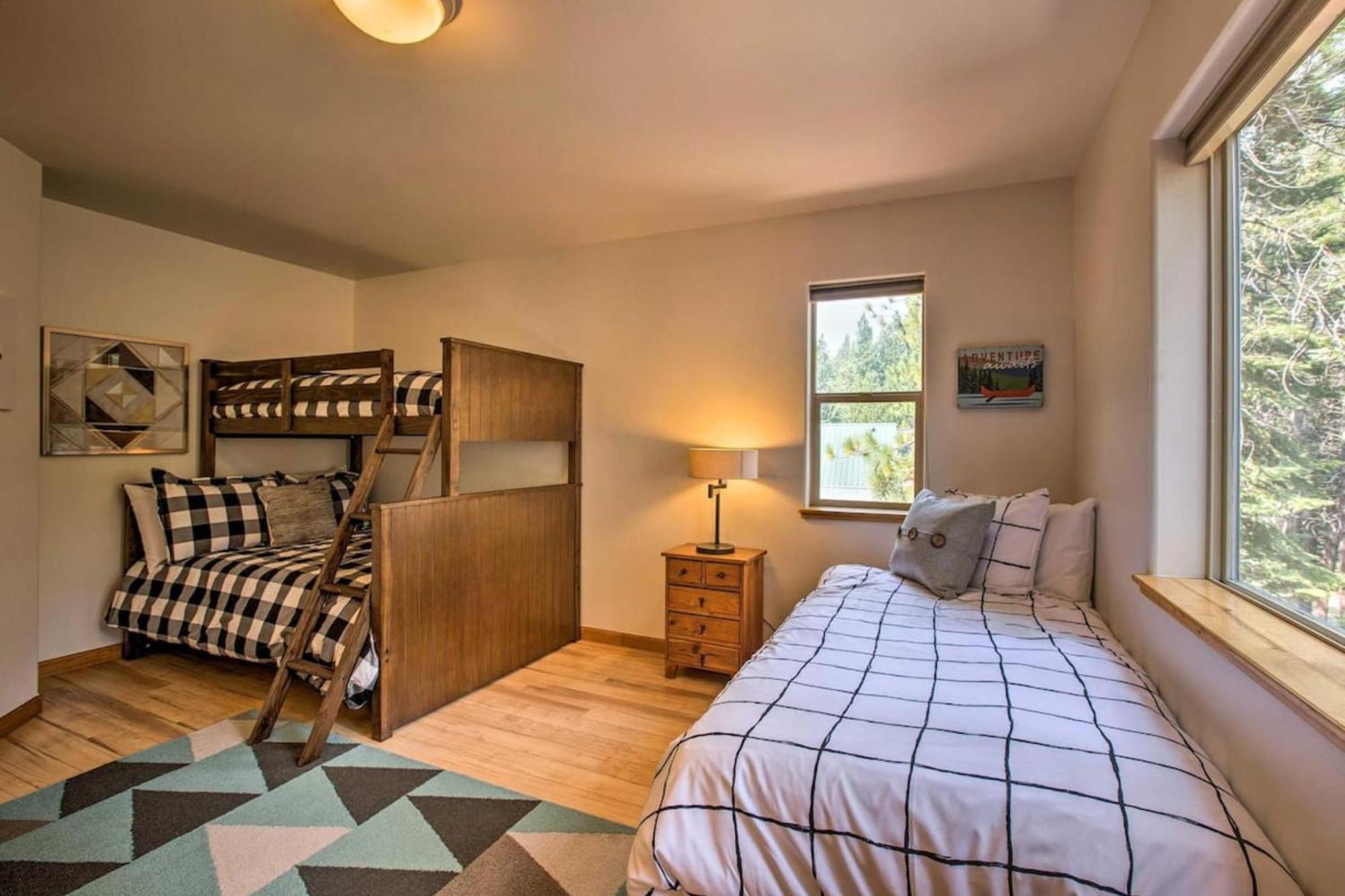 Moosetrack By Avantstay Cozy Cabin In The Of Tahoe Donner W Hot Tub Truckee Zewnętrze zdjęcie